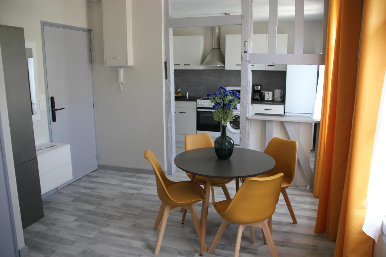 Les Appartements Du Saint Hubert Arcis-sur-Aube Luaran gambar