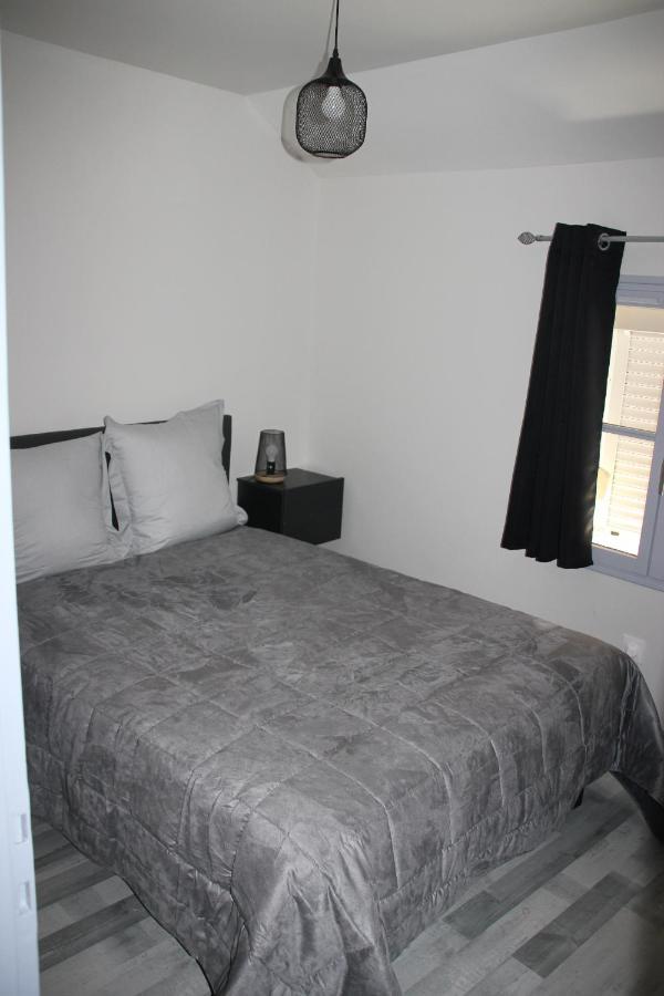 Les Appartements Du Saint Hubert Arcis-sur-Aube Luaran gambar
